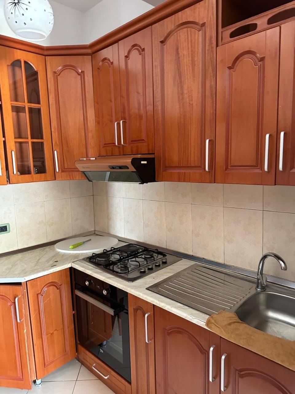 Eid Mar Hostel Vlore Exterior photo