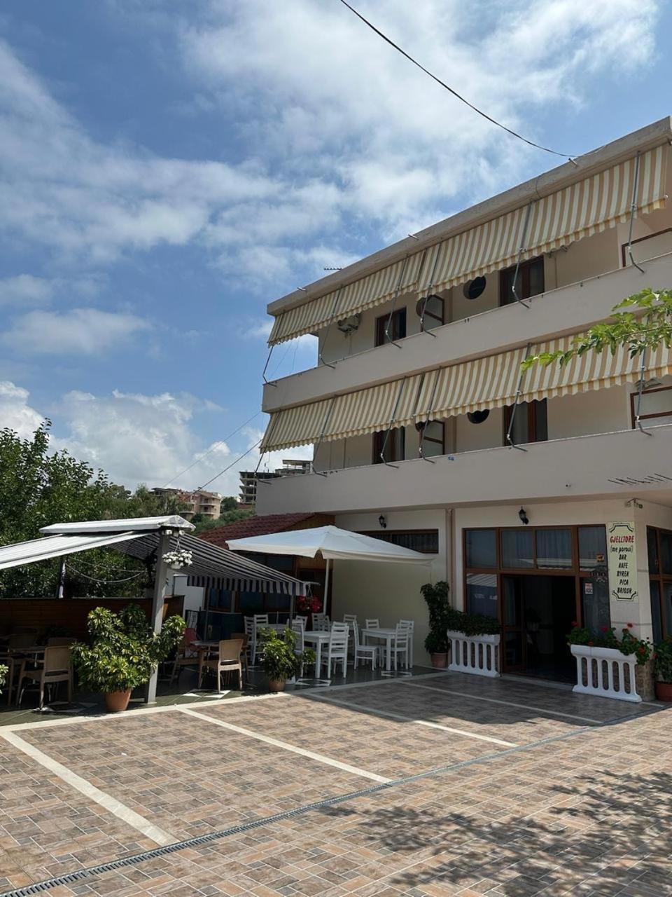 Eid Mar Hostel Vlore Exterior photo